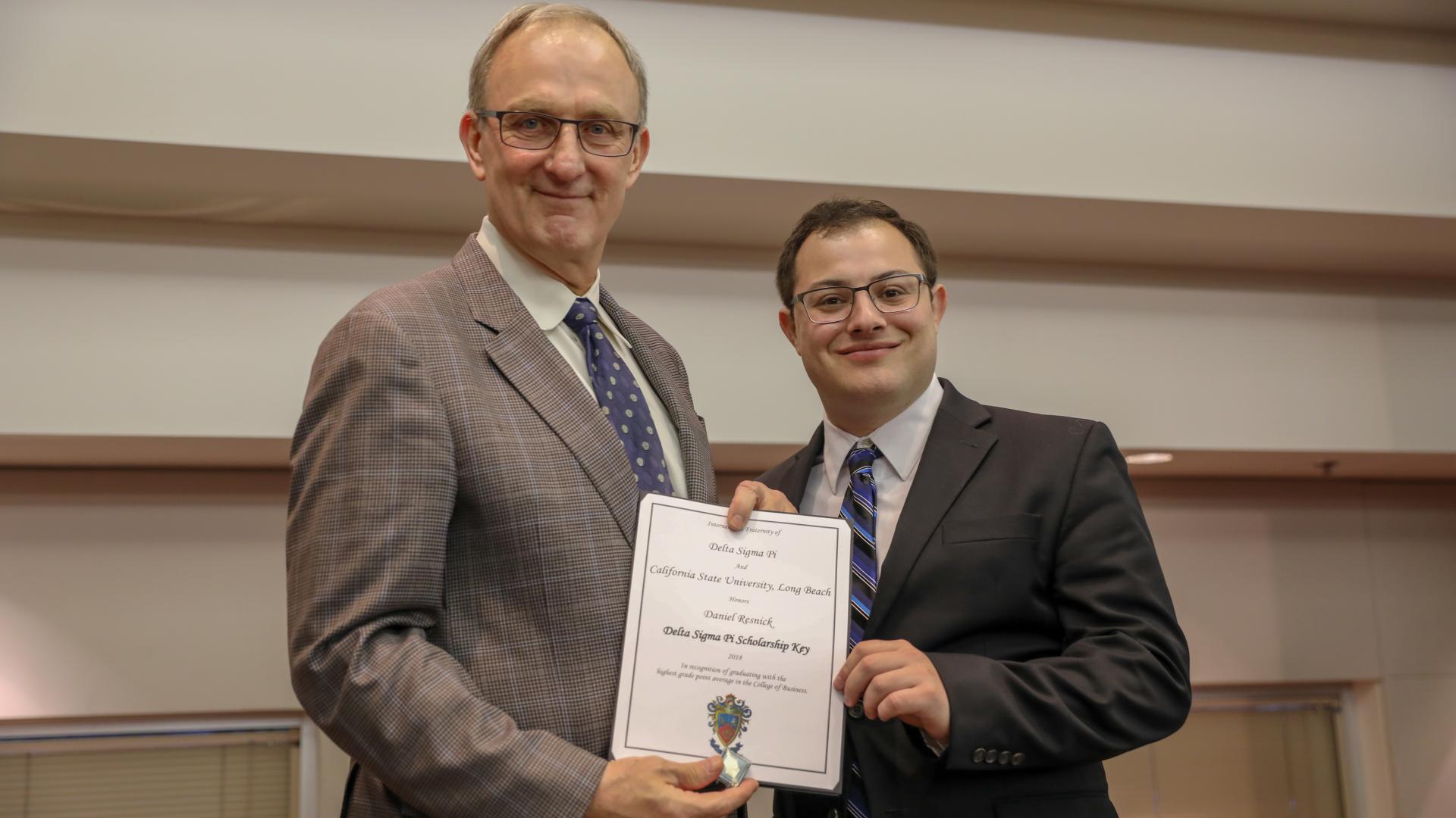 CSULB College of Business Graduate Banquet Event