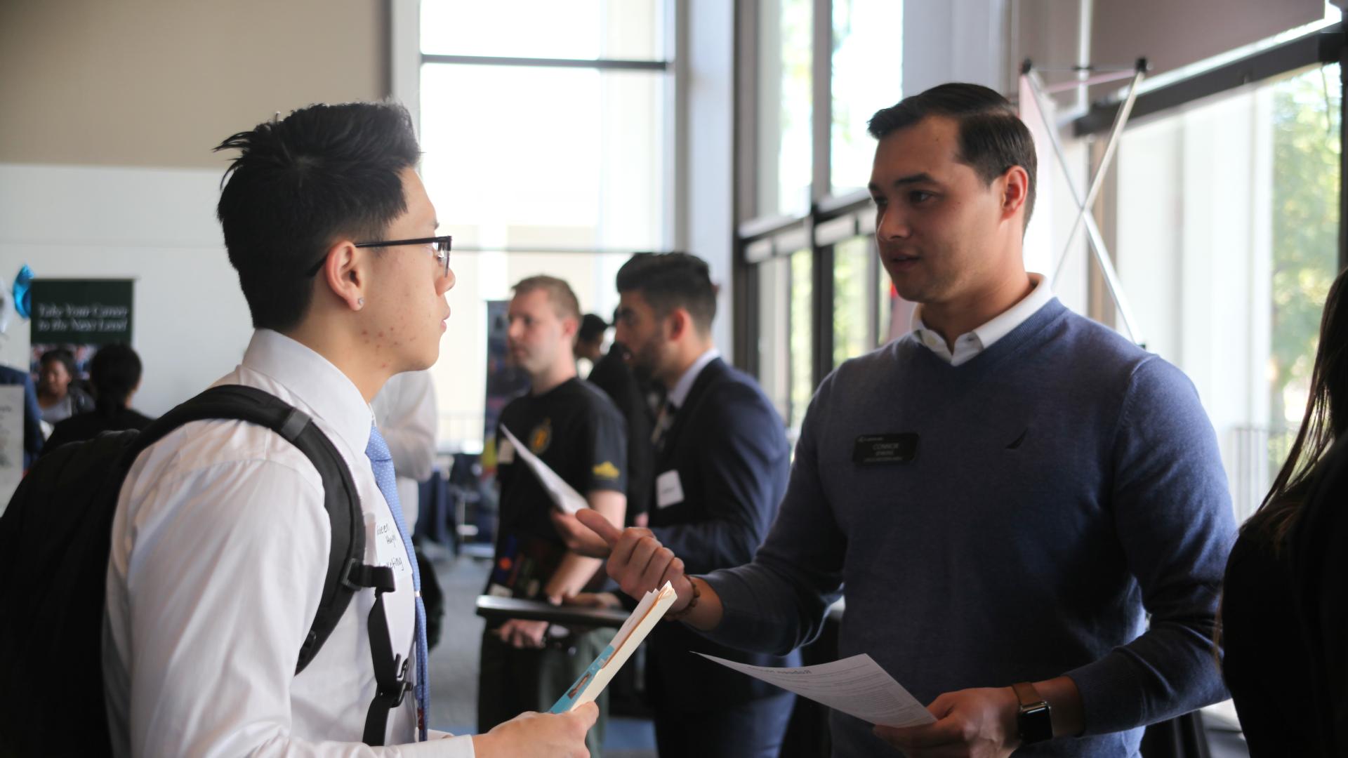 Students and employees at the Business and Healthcare Spring 2018 Job and Internship Fair