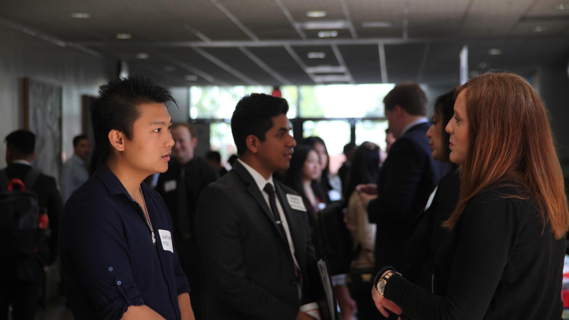 Students and employees at the Business and Healthcare Spring 2018 Job and Internship Fair