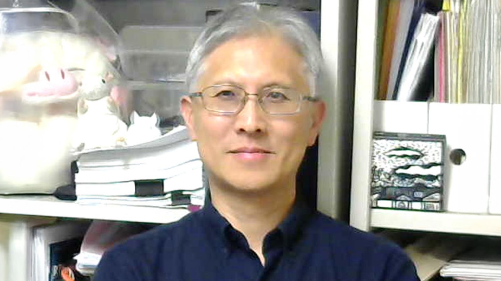 Houng-Wei Tsai