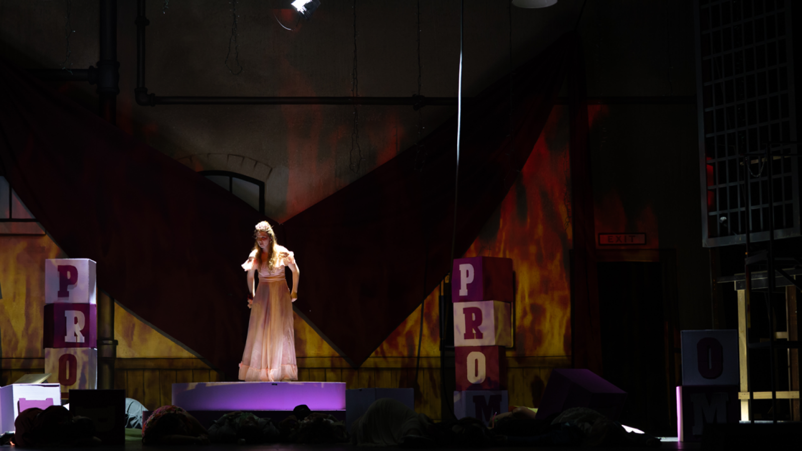 carrie the musical prom scene