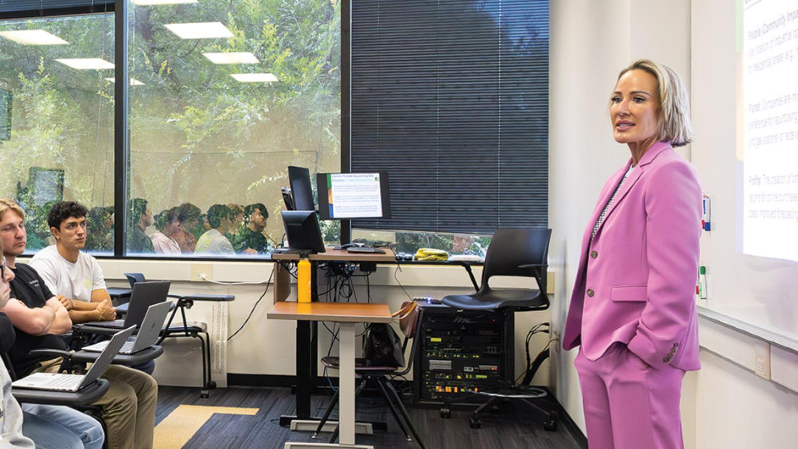 CSULB supply chain management Professor Jessica Robinson and students