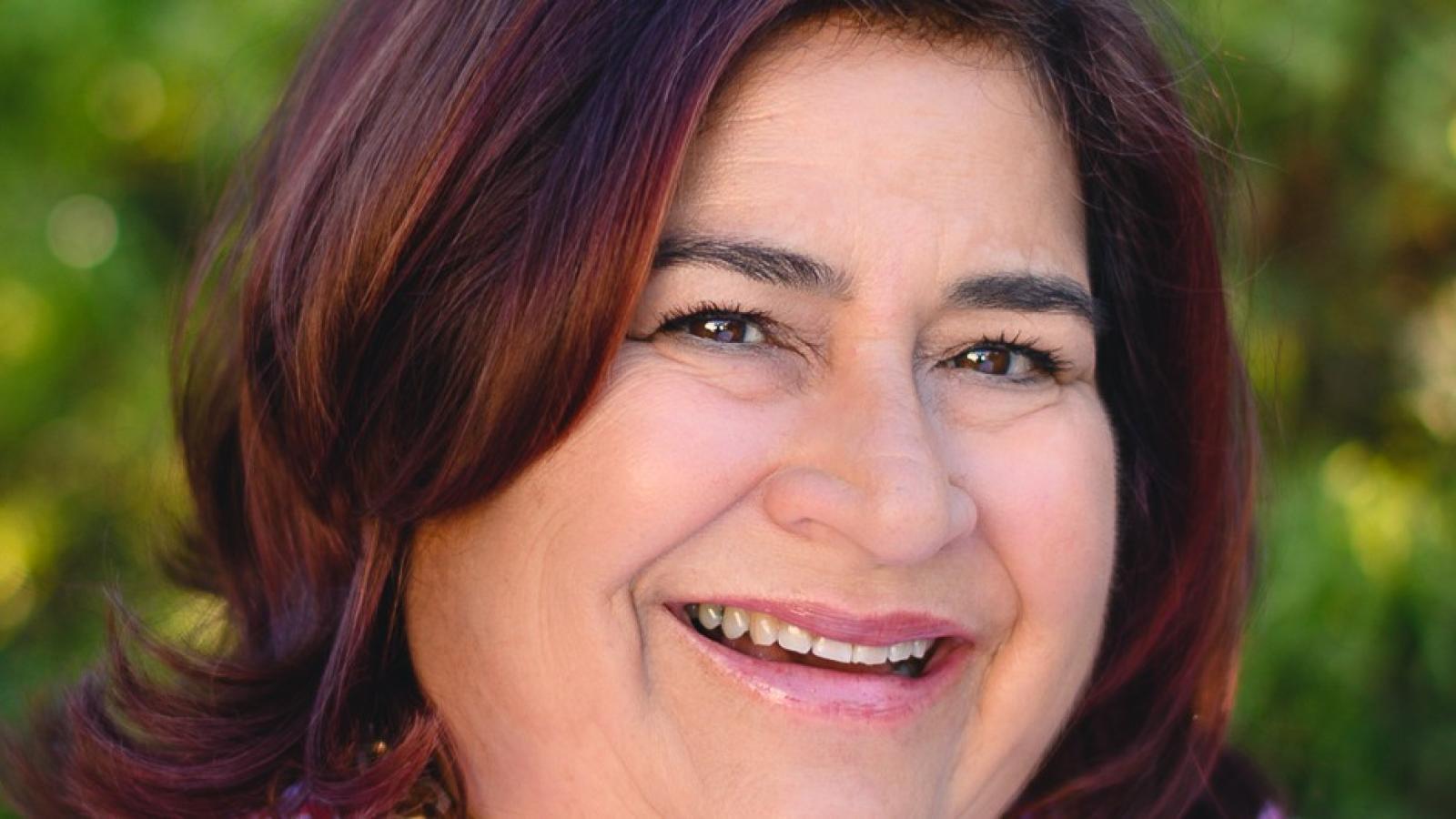 Dr. Anna Ortiz headshot