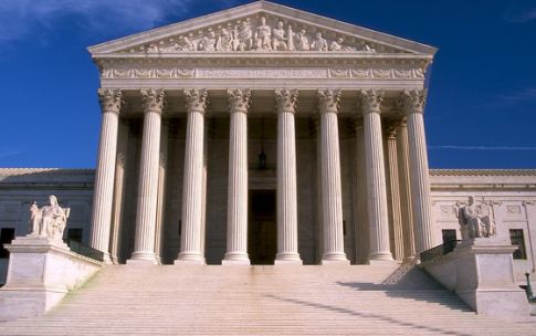 US Supreme Court building daylight