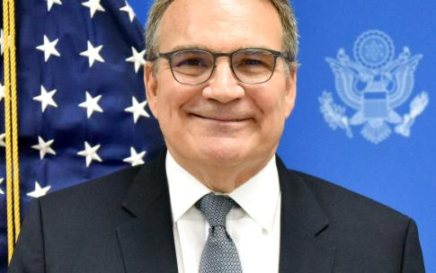 Diplomat Benjamin Ziff profile