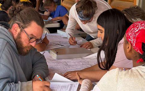 CSULB students learning to read topographic maps