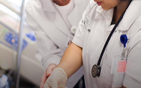 Nursing instructor and student