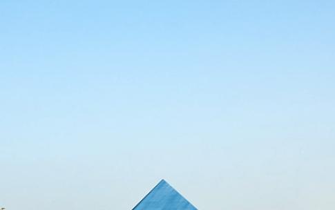 pyramid picture