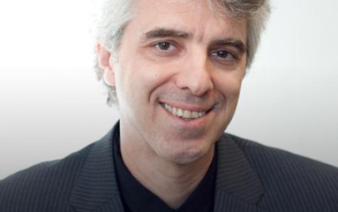 Robin Bargar portrait