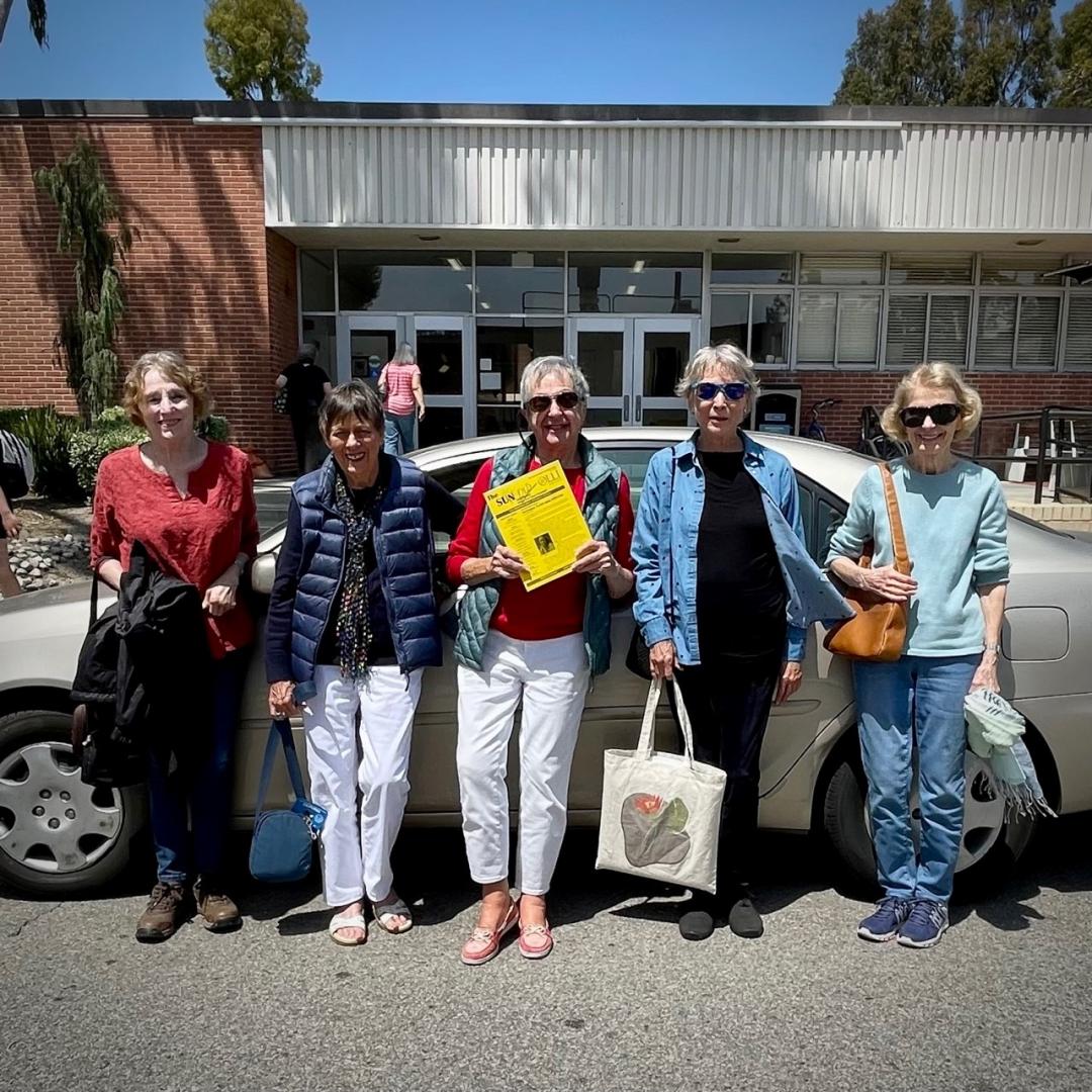 Photo of car pool group 