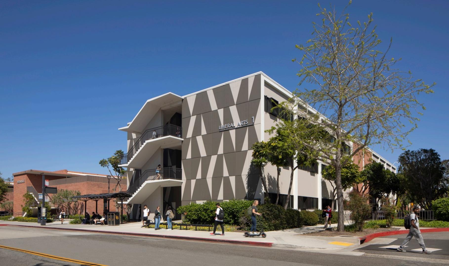 Liberal Arts 1