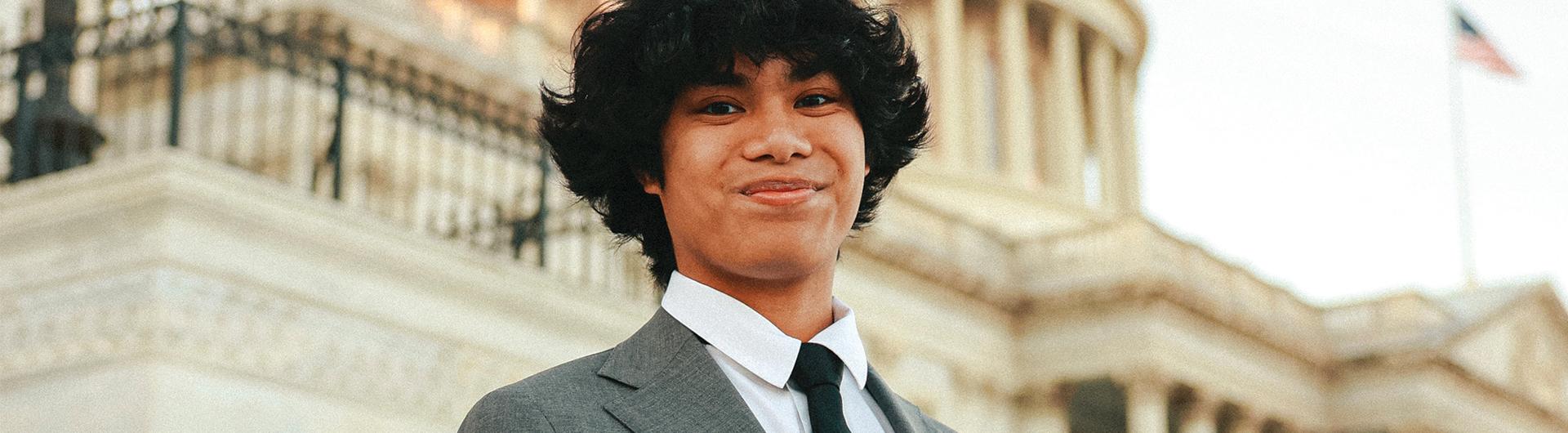 CSULB congressional intern Andre Achacon