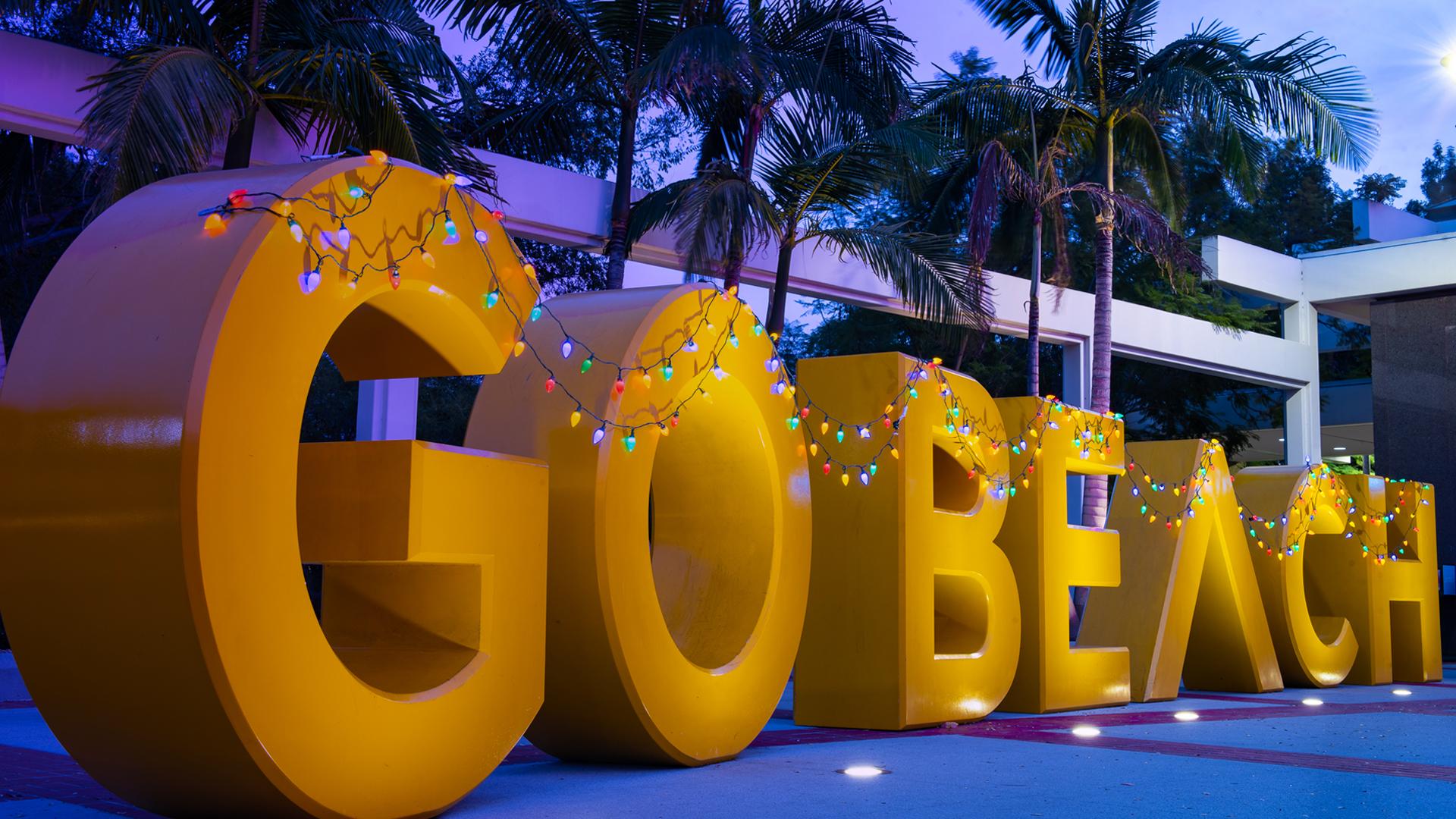 GO BEACH letters with christmas lights