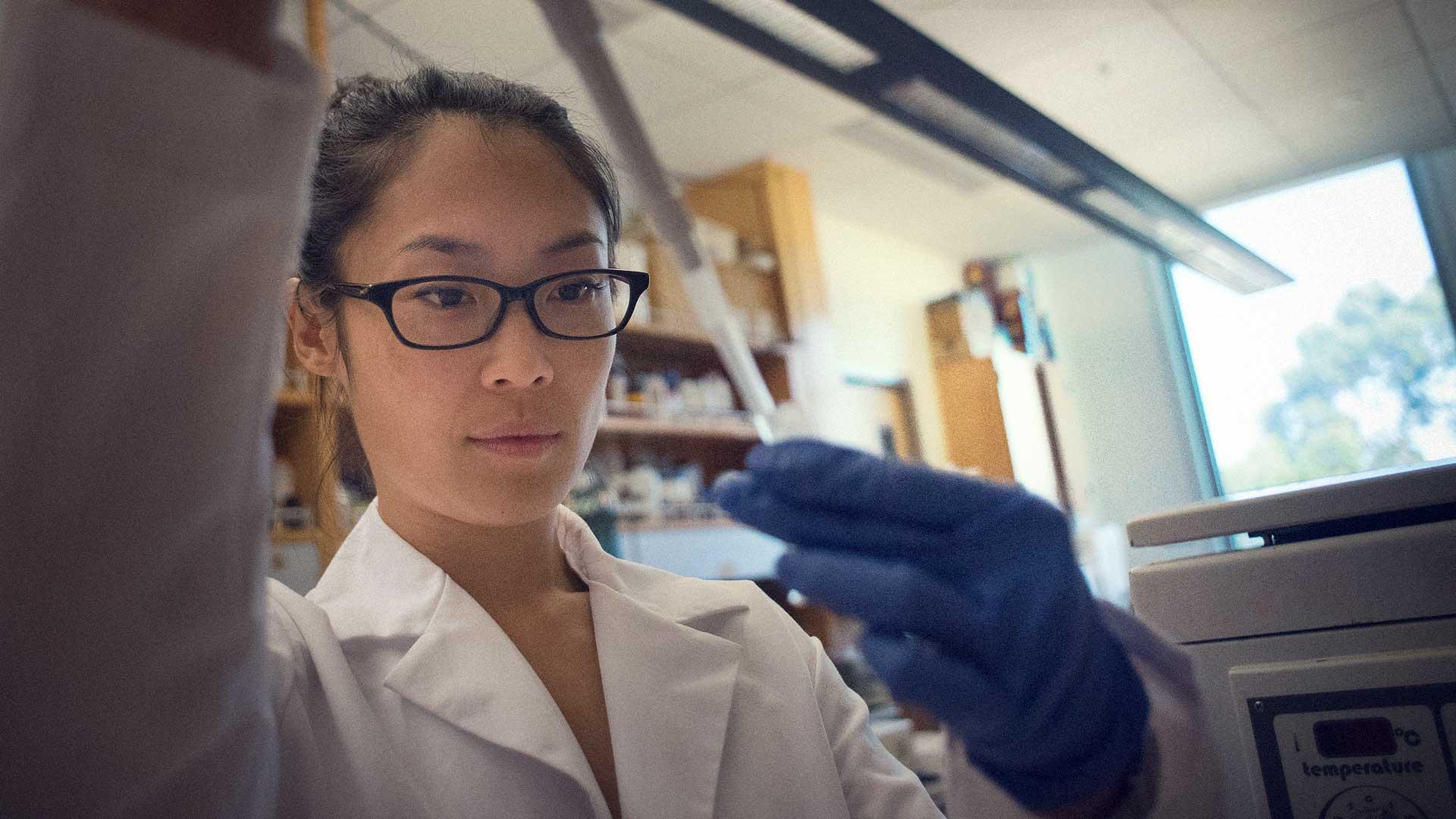 Image: hero_sci3.jpg