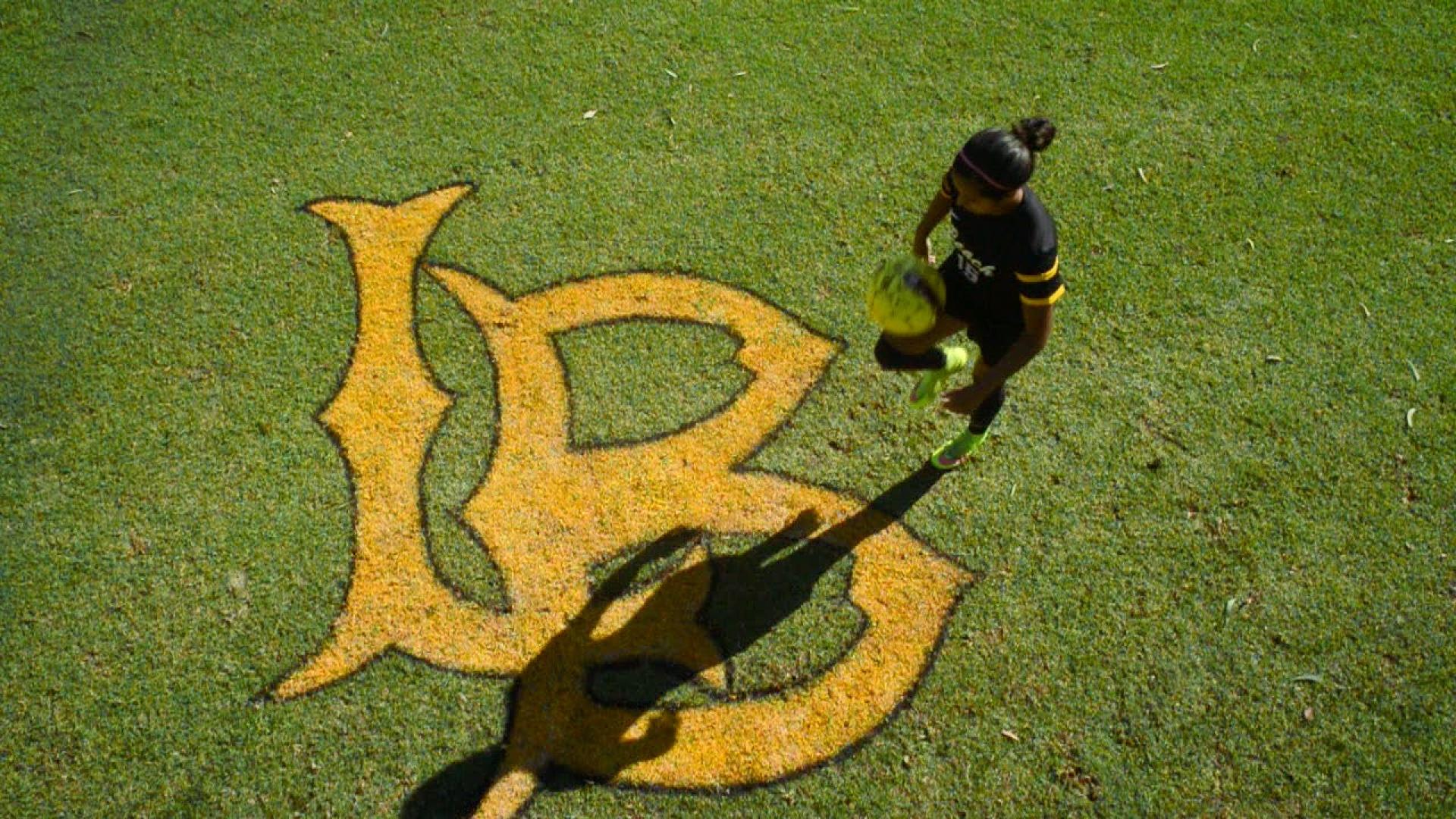 Image: womens_soccer_5_1.jpg