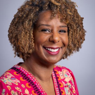 Tanya Cummings Headshot