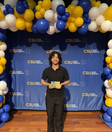 Amber Peek at CSU Student Research Competition.
