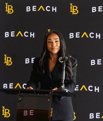 Women's Basketball Coach Minyon Moore