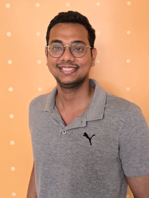 Headshot of Kashif Manzer