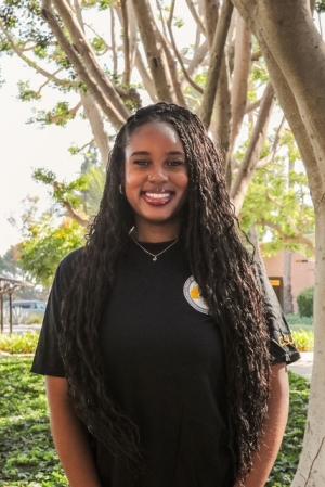 Headshot of Alani Davis, Outreach Intern