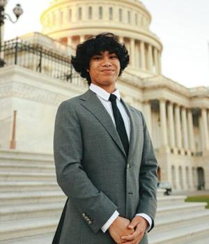 Andrew Achacon Headshot