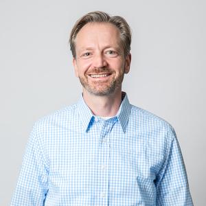DR. CLAUS JURGENSEN