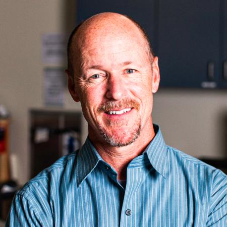 Chris Lowe, director of the Shark Lab Headshot of Chris Lowe, director of the Shark Lab