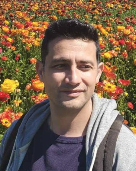 Alireza Mehrnia headshot