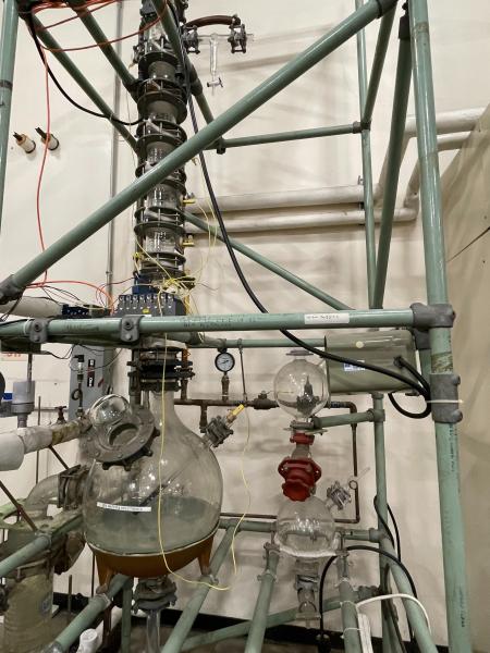 distillation column