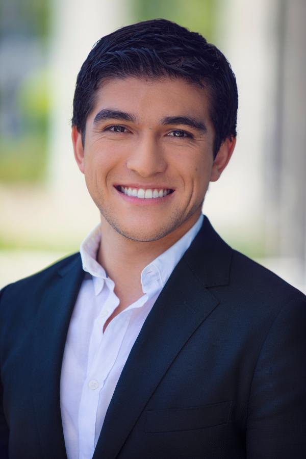 Alfredo, Daytime (Accelerated) MBA student