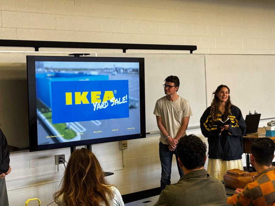 CSULB industrial design students present their yard sale concept