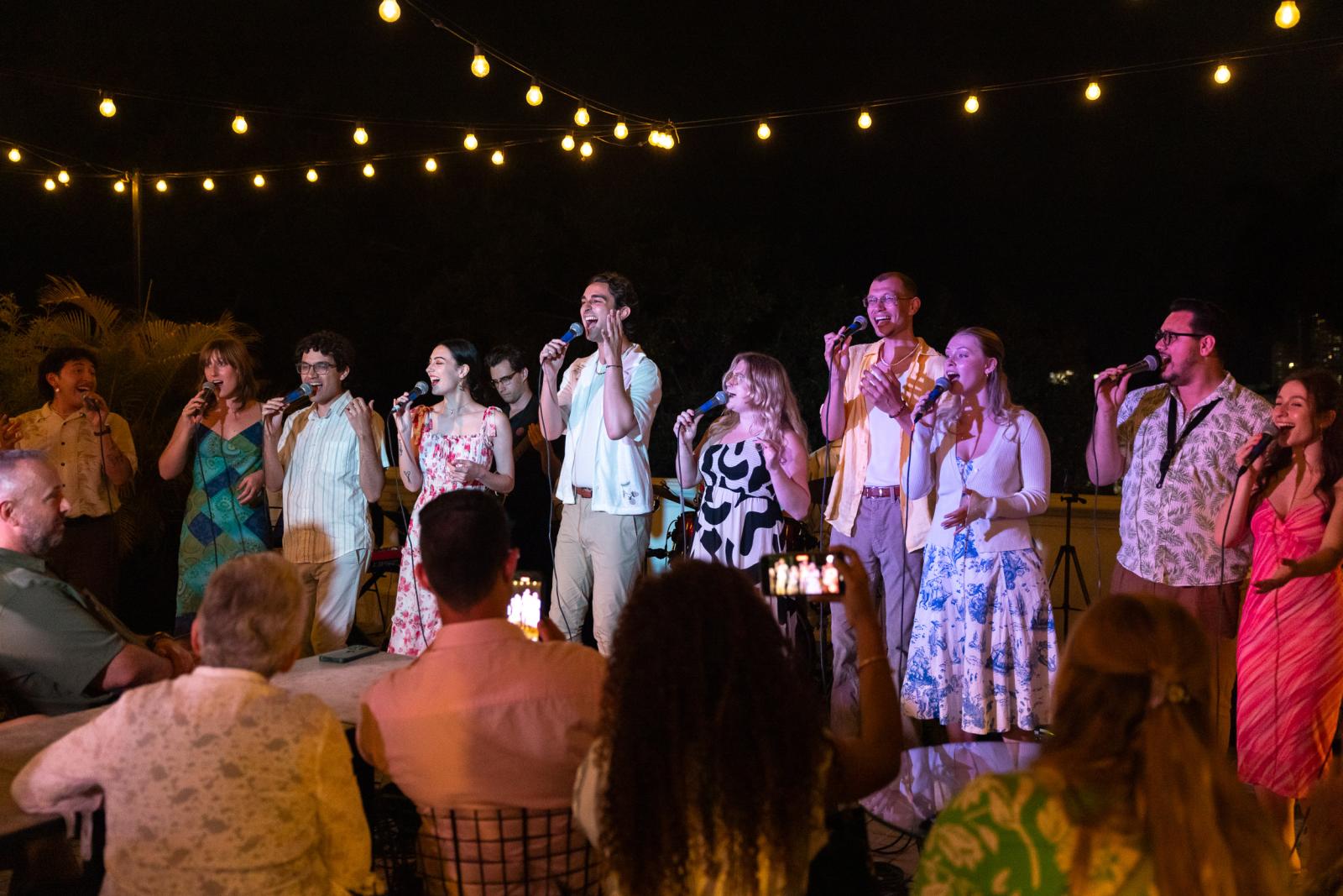 CSULB's PST vocal jazz ensemble perform at night in Havana