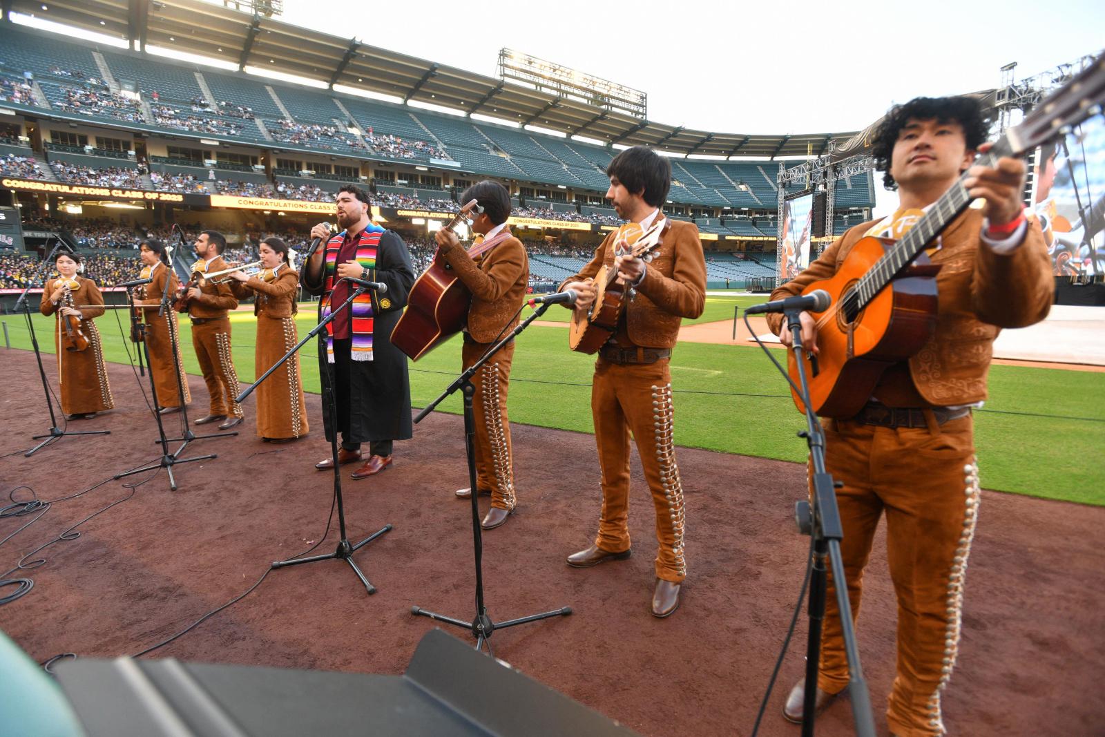 Mariachi los Tiburones perform with Mario Redondo Luna
