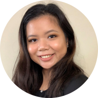 Tho Hoang, Financial Aid Counselor